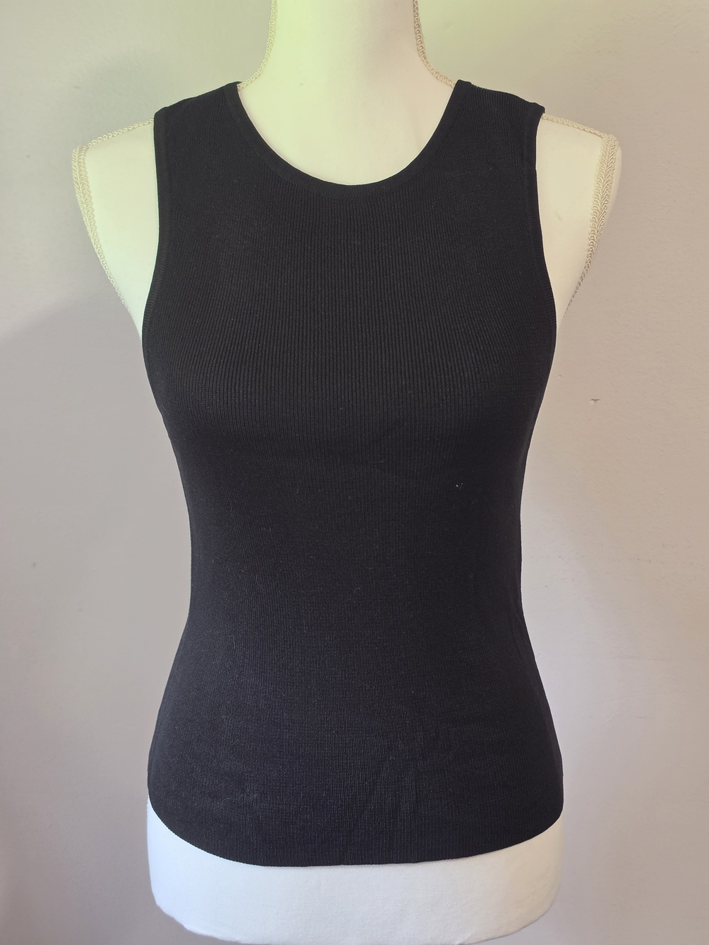 St. Agni Classic Black Ribbed Fitted Crewneck Tank Women's Size Medium
